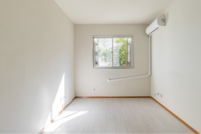Imagem Imóvel com 2 Quartos à Venda, 58 m² em Jardim Carvalho - Porto Alegre Imagem Imóvel com 2 Quartos à Venda, 58 m² em Jardim Carvalho - Porto Alegre