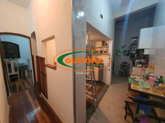 Imagem Casa com 4 Quartos à Venda, 209 m² em Tijuca - Rio De Janeiro Imagem Casa com 4 Quartos à Venda, 209 m² em Tijuca - Rio De Janeiro