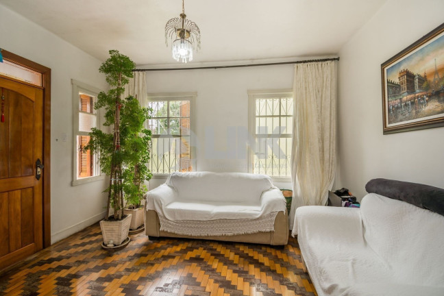 Casa com 3 Quartos à Venda, 360 m² em Santana - Porto Alegre
