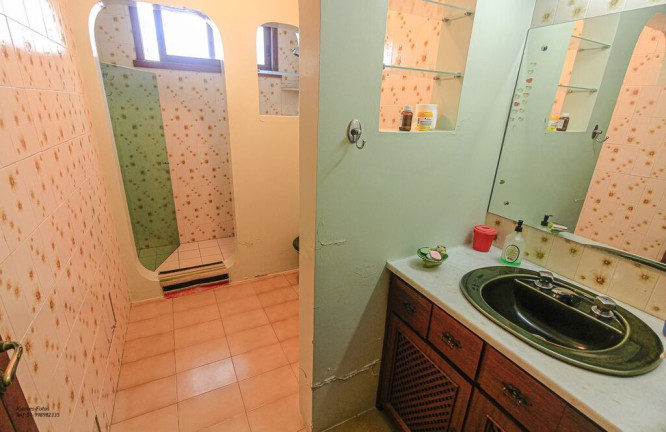Imagem Casa com 4 Quartos à Venda, 252 m² em Jardim Isabel - Porto Alegre Imagem Casa com 4 Quartos à Venda, 252 m² em Jardim Isabel - Porto Alegre