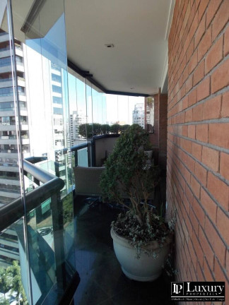 Imagem Apartamento com 4 Quartos para Alugar, 295 m² em Vila Nova Conceição - São Paulo Imagem Apartamento com 4 Quartos para Alugar, 295 m² em Vila Nova Conceição - São Paulo