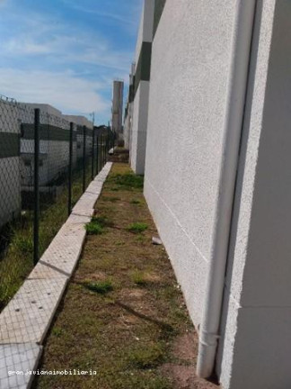 Casa à Venda,  em Centro - Vargem Grande Paulista