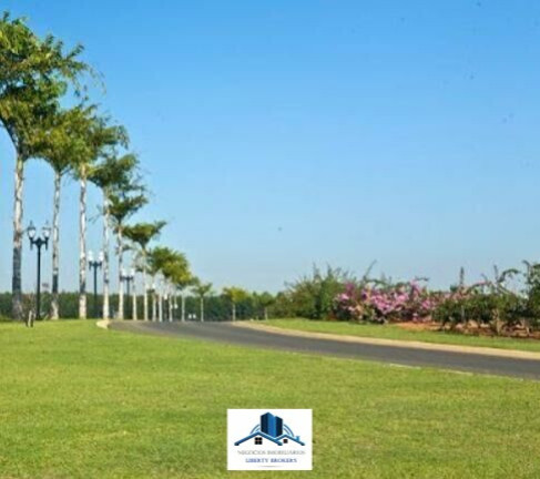 Imagem Terreno à Venda, 1.700 m² Imagem Terreno à Venda, 1.700 m²