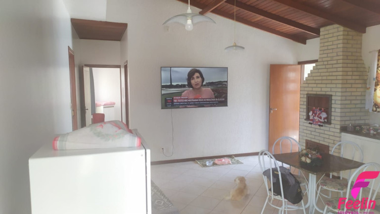 Imagem Casa com 4 Quartos à Venda, 172 m² em Campeche - Florianópolis Imagem Casa com 4 Quartos à Venda, 172 m² em Campeche - Florianópolis