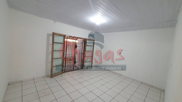 Imagem Casa com 2 Quartos à Venda, 211 m² em Indaiá - Caraguatatuba Imagem Casa com 2 Quartos à Venda, 211 m² em Indaiá - Caraguatatuba