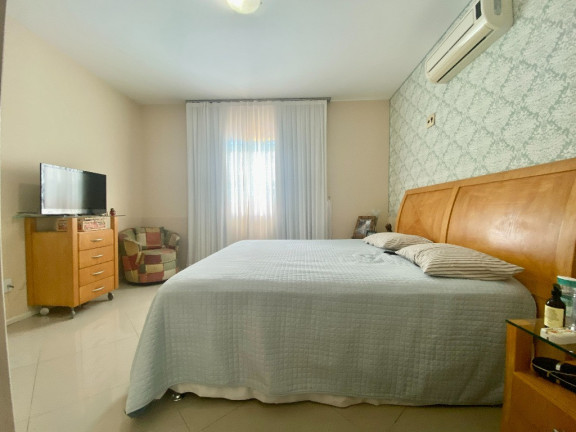 Imagem Casa com 4 Quartos à Venda, 236 m² em Capoeiras - Florianópolis