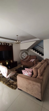 Imagem Sobrado com 4 Quartos à Venda, 250 m² em Jardim América - Goiânia