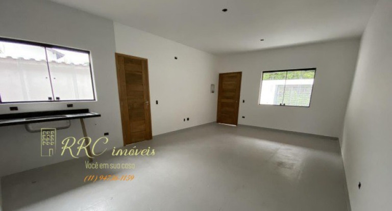 Imagem Casa com 2 Quartos à Venda, 76 m² em Indaiá - Bertioga Imagem Casa com 2 Quartos à Venda, 76 m² em Indaiá - Bertioga
