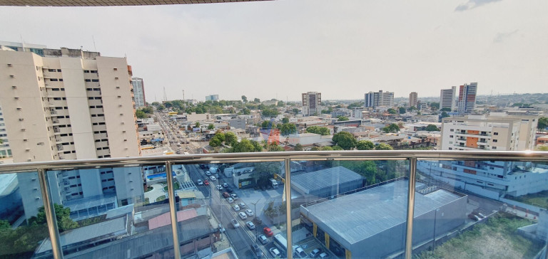 Imagem Apartamento com 4 Quartos à Venda, 300 m² em Adrianópolis - Manaus