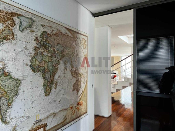 Imagem Sobrado com 3 Quartos à Venda, 1.120 m² em Jardim América - São Paulo Imagem Sobrado com 3 Quartos à Venda, 1.120 m² em Jardim América - São Paulo