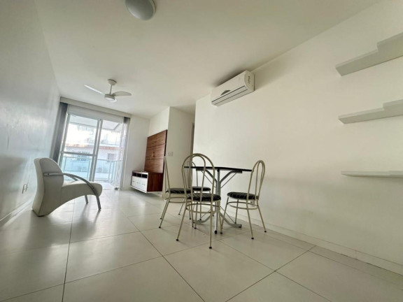 Imagem Apartamento com 2 Quartos à Venda, 70 m² em Recreio Dos Bandeirantes - Rio De Janeiro Imagem Apartamento com 2 Quartos à Venda, 70 m² em Recreio Dos Bandeirantes - Rio De Janeiro