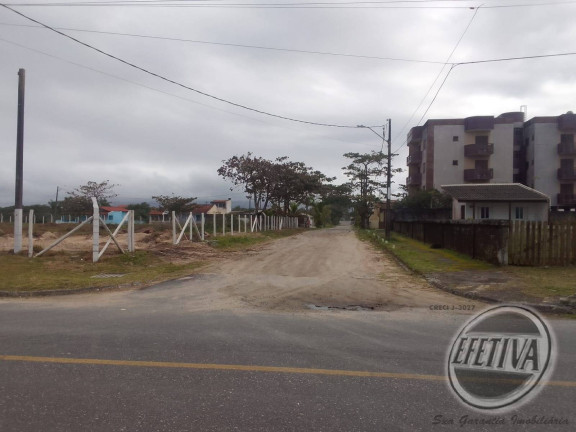 Imagem Casa com 2 Quartos à Venda, 70 m² em Balneário Jardim Inajá - Matinhos Imagem Casa com 2 Quartos à Venda, 70 m² em Balneário Jardim Inajá - Matinhos
