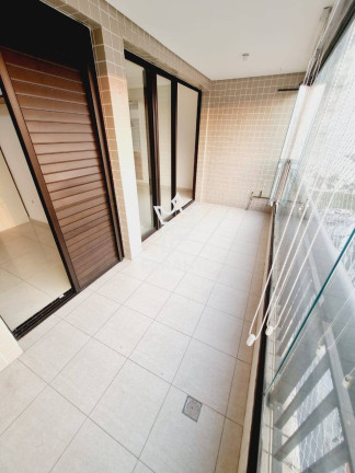 Imagem Apartamento com 3 Quartos à Venda, 100 m² em José Menino - Santos
