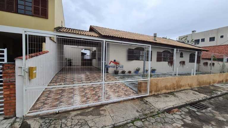 Imagem Casa com 4 Quartos à Venda, 367 m² em Ingleses Do Rio Vermelho - Florianópolis Imagem Casa com 4 Quartos à Venda, 367 m² em Ingleses Do Rio Vermelho - Florianópolis
