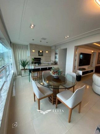Imagem Apartamento com 3 Quartos à Venda, 207 m² em Centro - Balneário Camboriú Imagem Apartamento com 3 Quartos à Venda, 207 m² em Centro - Balneário Camboriú
