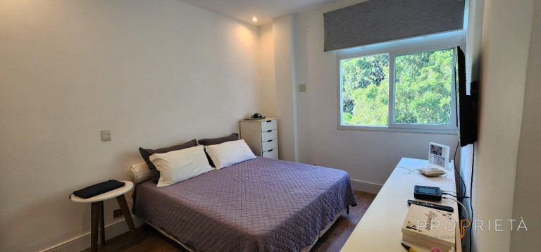 Imagem Apartamento com 2 Quartos à Venda, 72 m² em Lagoa - Rio De Janeiro