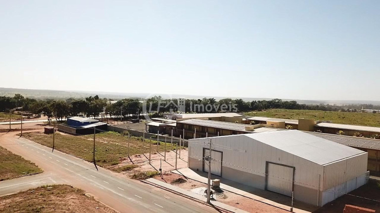 Imóvel para Alugar, 600 m² em Loteamento Vale Do Sol. - Ribas Do Rio Pardo