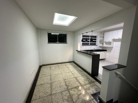 Imagem Casa com 3 Quartos à Venda, 145 m² em Aparecida - Santos Imagem Casa com 3 Quartos à Venda, 145 m² em Aparecida - Santos