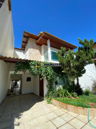 Casa com 3 Quartos à Venda, 160 m² em Parque Turf Club - Campos Dos Goytacazes