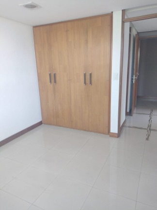 Imagem Sala Comercial à Venda, 41 m² em Praia De Belas - Porto Alegre Imagem Sala Comercial à Venda, 41 m² em Praia De Belas - Porto Alegre