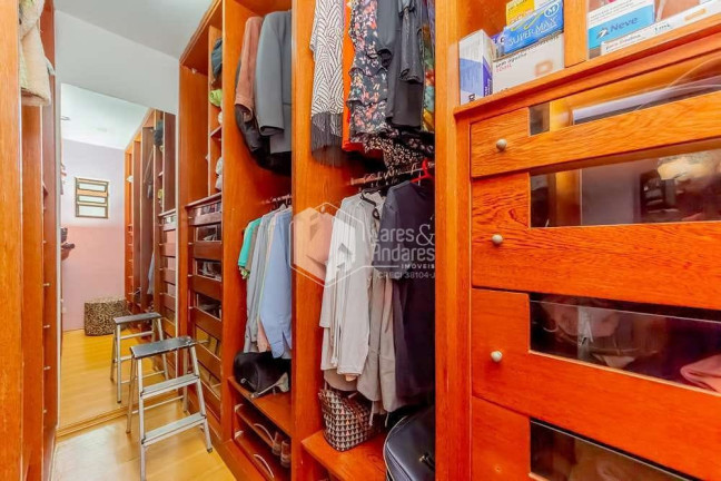 Imagem Casa com 3 Quartos à Venda, 238 m² em Parque Jabaquara - São Paulo Imagem Casa com 3 Quartos à Venda, 238 m² em Parque Jabaquara - São Paulo