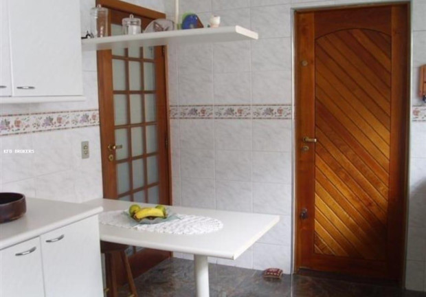 Imagem Casa com 3 Quartos à Venda, 170 m² em Parque Continental - São Paulo