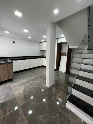 Imagem Casa com 3 Quartos à Venda, em Morumbi - Poços De Caldas Imagem Casa com 3 Quartos à Venda, em Morumbi - Poços De Caldas