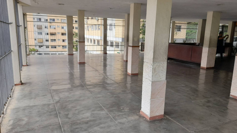 Imagem Apartamento com 2 Quartos à Venda,  em Fonseca - Niterói