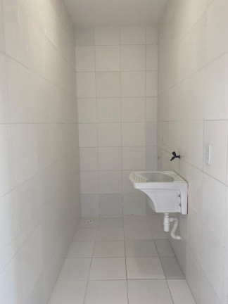Imagem Casa com 3 Quartos à Venda, 203 m² em Jardim Limoeiro - Camaçari Imagem Casa com 3 Quartos à Venda, 203 m² em Jardim Limoeiro - Camaçari