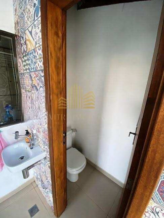 Imagem Sobrado com 3 Quartos à Venda, 244 m² em Jardim Santa Genebra - Campinas Imagem Sobrado com 3 Quartos à Venda, 244 m² em Jardim Santa Genebra - Campinas