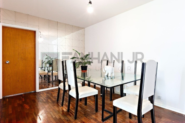 Imagem Imóvel com 3 Quartos à Venda, 130 m² em Vila Nova Conceição - São Paulo Imagem Imóvel com 3 Quartos à Venda, 130 m² em Vila Nova Conceição - São Paulo