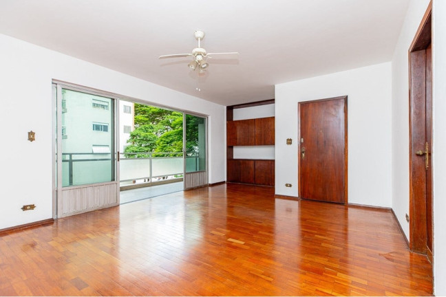 Imóvel com 2 Quartos à Venda, 128 m² em Moema - São Paulo