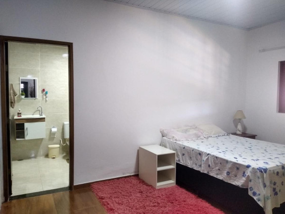 Imagem Chácara com 3 Quartos à Venda, 1.870 m² em Ibiúna