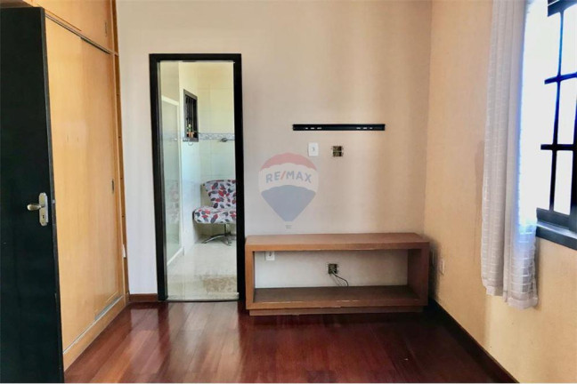 Imagem Apartamento com 5 Quartos à Venda, 265 m² em Raul Veiga - Sao Goncalo                            