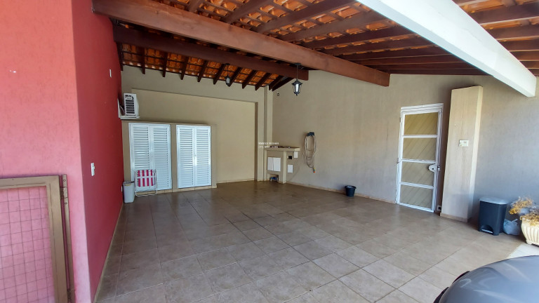 Imagem Imóvel com 3 Quartos à Venda, em Eloy Chaves - Jundiaí Imagem Imóvel com 3 Quartos à Venda, em Eloy Chaves - Jundiaí
