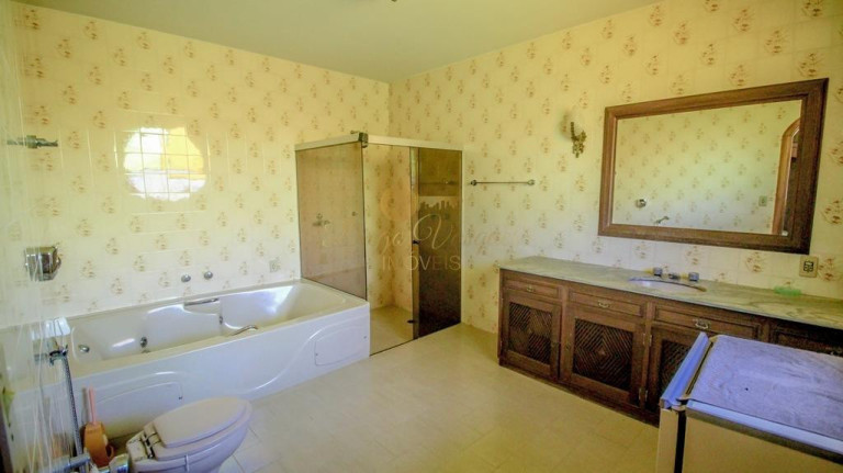 Imagem Casa com 4 Quartos à Venda, 228 m² em Quinta Da Barra - Teresópolis Imagem Casa com 4 Quartos à Venda, 228 m² em Quinta Da Barra - Teresópolis