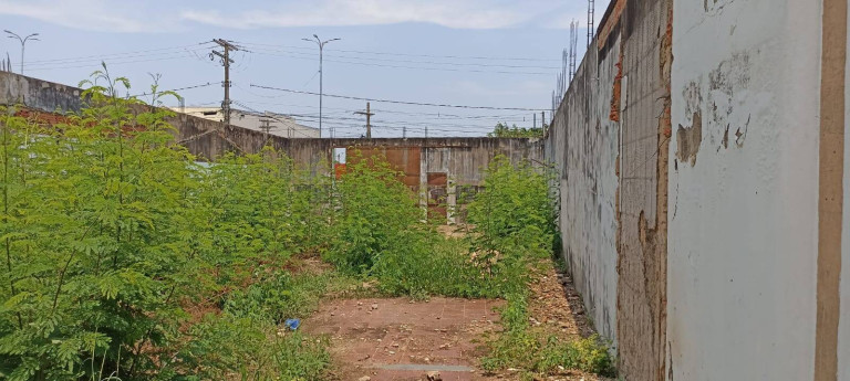 Imagem Terreno à Venda, 1.040 m² em Praeiro - Cuiabá Imagem Terreno à Venda, 1.040 m² em Praeiro - Cuiabá