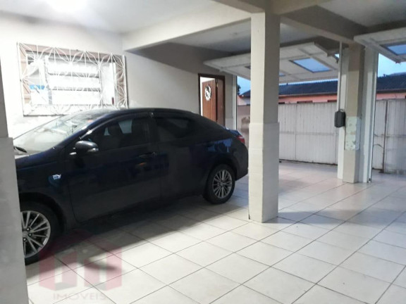 Imagem Imóvel com 4 Quartos à Venda, 