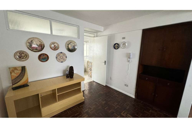 Imagem Imóvel com 3 Quartos à Venda, 143 m² em Pioneiros - Balneário Camboriú Imagem Imóvel com 3 Quartos à Venda, 143 m² em Pioneiros - Balneário Camboriú