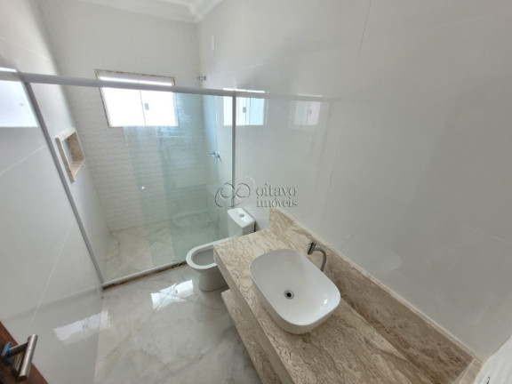 Imagem Casa com 4 Quartos à Venda, em Lagoa - Macaé Imagem Casa com 4 Quartos à Venda, em Lagoa - Macaé