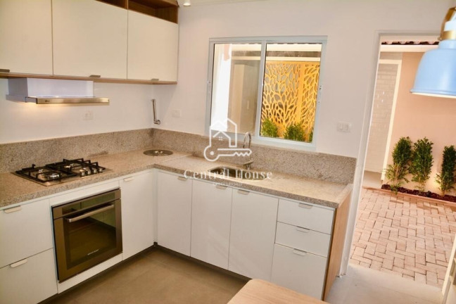 Imagem Sobrado com 3 Quartos para Alugar, 140 m² em Campo Belo - São Paulo