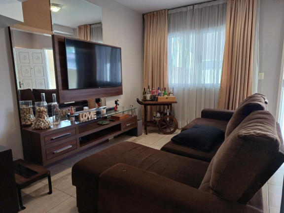Imagem Casa com 3 Quartos à Venda, 150 m² em Guabirotuba - Curitiba Imagem Casa com 3 Quartos à Venda, 150 m² em Guabirotuba - Curitiba