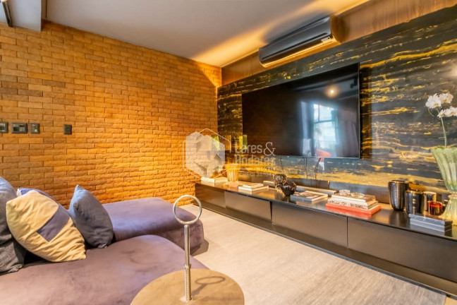 Imagem Imóvel com 2 Quartos à Venda, 197 m² em Cerqueira César - São Paulo Imagem Imóvel com 2 Quartos à Venda, 197 m² em Cerqueira César - São Paulo