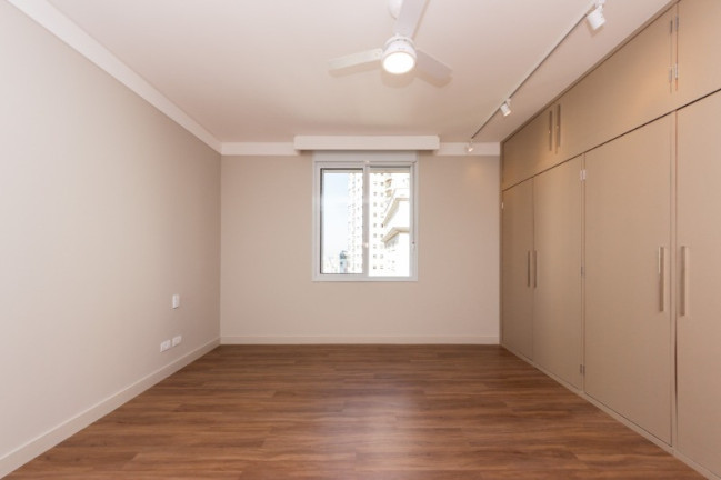 Imagem Imóvel com 3 Quartos à Venda, 212 m² em Jardim Paulista - São Paulo
