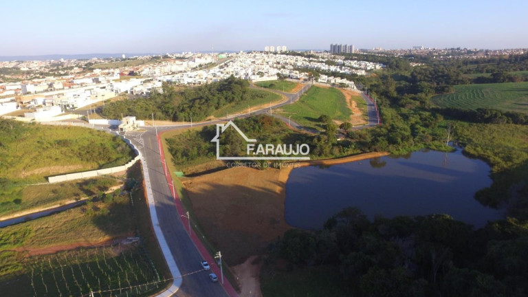 Imagem Terreno à Venda, 329 m² em Wanel Ville - Sorocaba