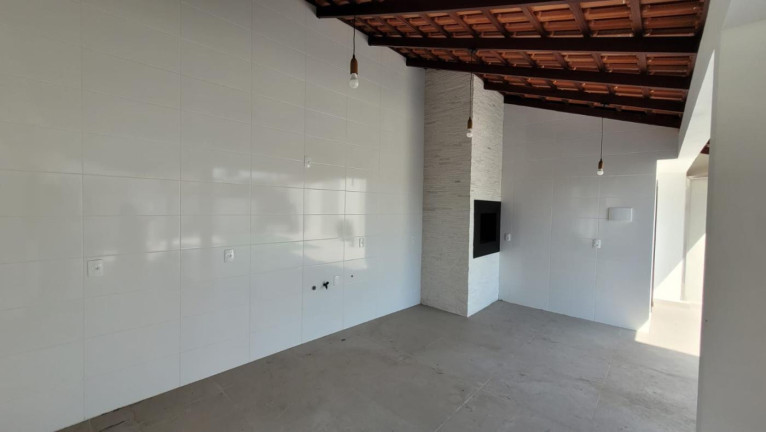 Imagem Casa com 3 Quartos à Venda, 305 m² em América - Joinville
