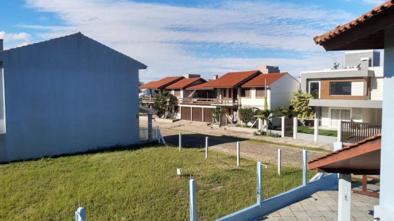 Imagem Casa com 2 Quartos à Venda, 82 m² em Curumim - Capao Da Canoa Imagem Casa com 2 Quartos à Venda, 82 m² em Curumim - Capao Da Canoa