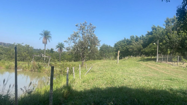Imagem Imóvel com 3 Quartos à Venda, 45.000 m² em Rio Verde - Bauru Imagem Imóvel com 3 Quartos à Venda, 45.000 m² em Rio Verde - Bauru