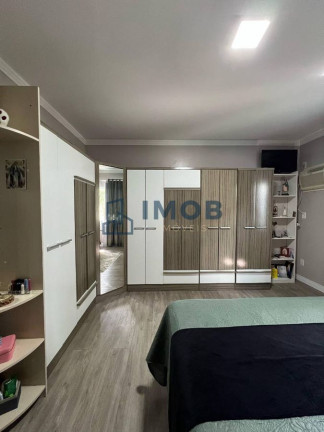 Imagem Casa com 3 Quartos à Venda, 98 m² em Nova Esperança - Guaramirim
