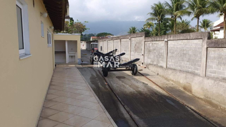 Imagem Casa com 5 Quartos à Venda, 200 m² em Praia Da Ribeira (cunhambebe) - Angra Dos Reis Imagem Casa com 5 Quartos à Venda, 200 m² em Praia Da Ribeira (cunhambebe) - Angra Dos Reis